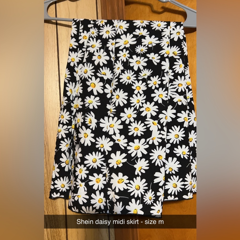 Midi Skirt - Size M